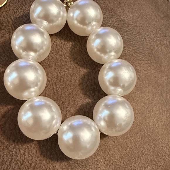 Pearl Hoop Drop Earrings - Classic White Pearlescent - Picture 2 of 3
